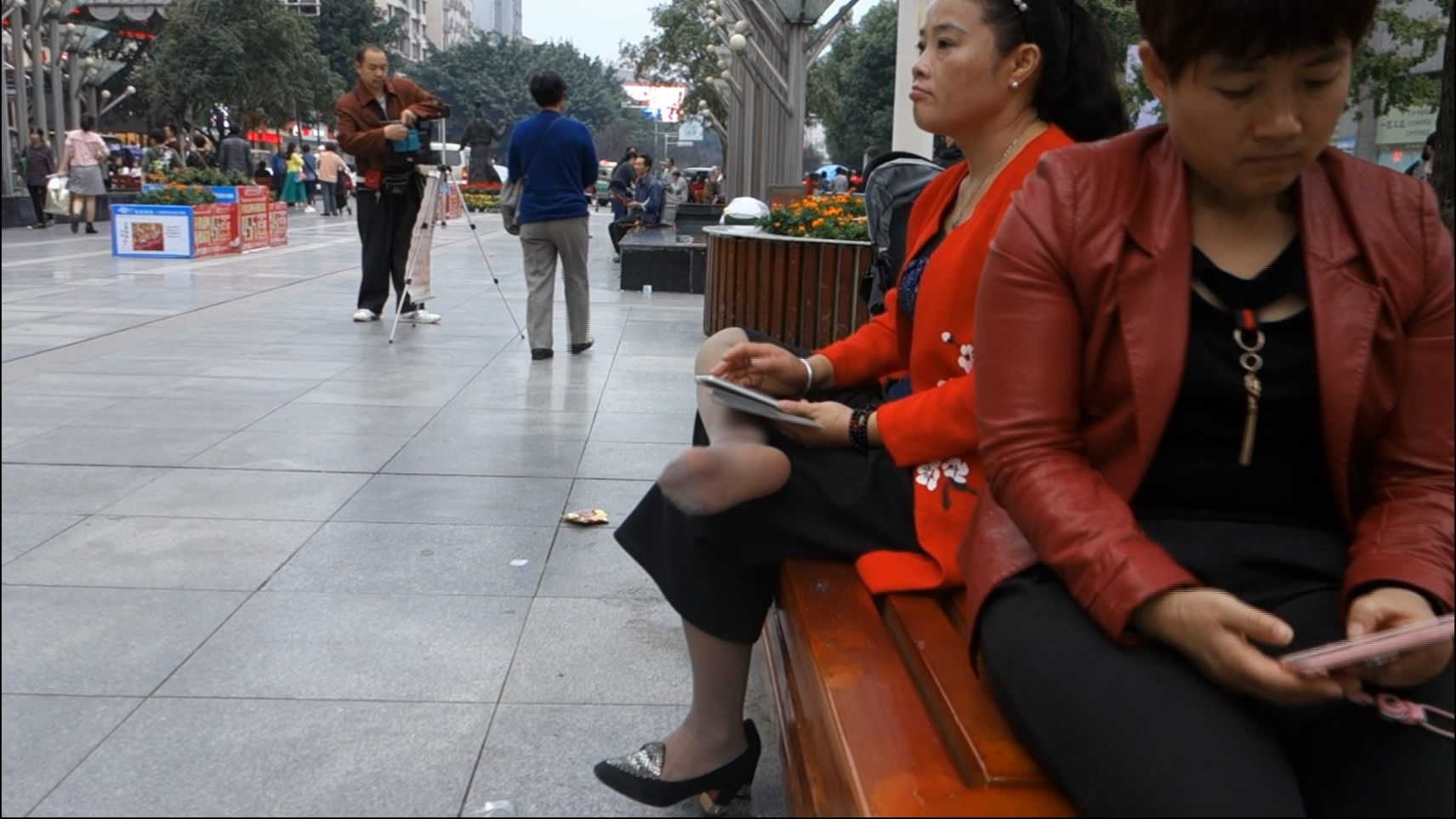 streetsnapnylon[00 00 46][20181205 213127 9]